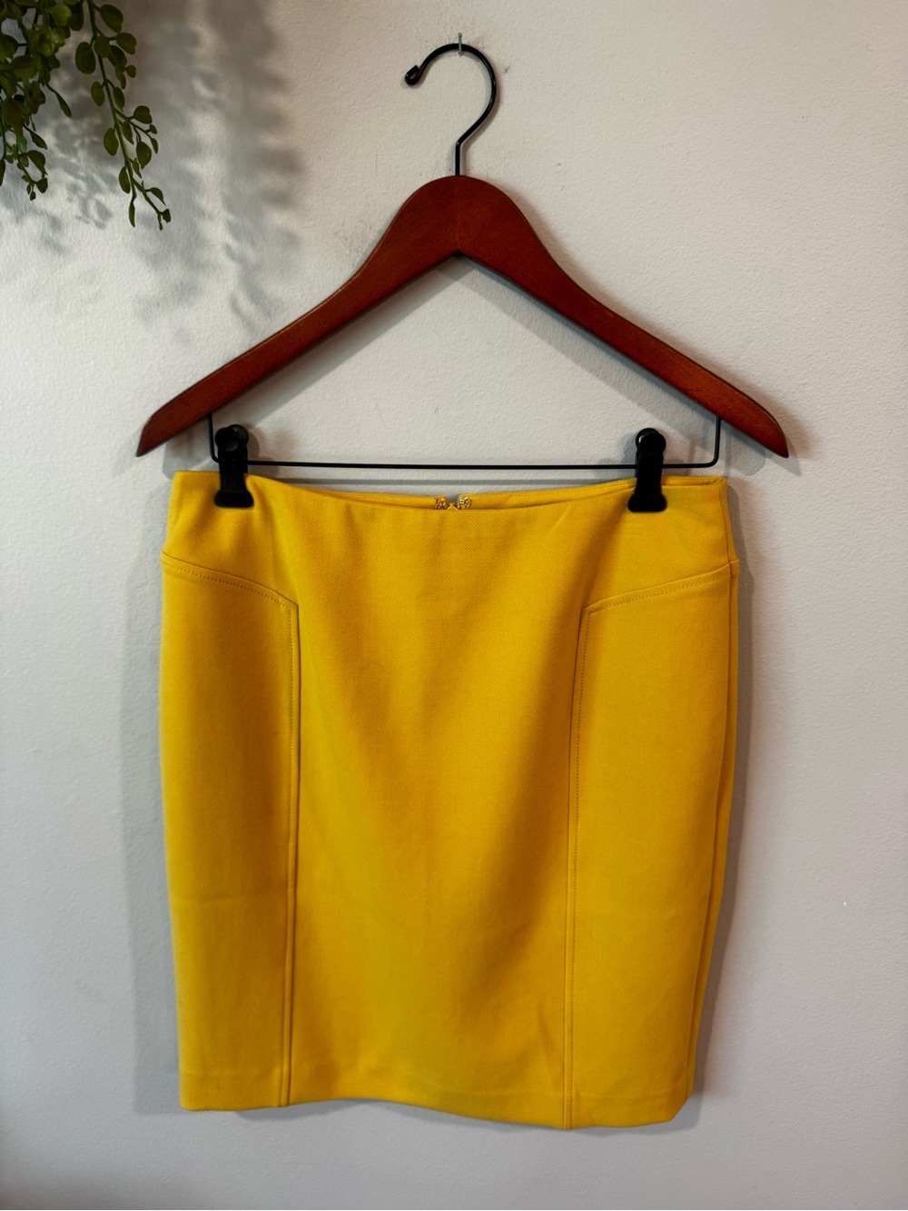 Halogen Bright Yellow Ponte Pencil Skirt Size 8p